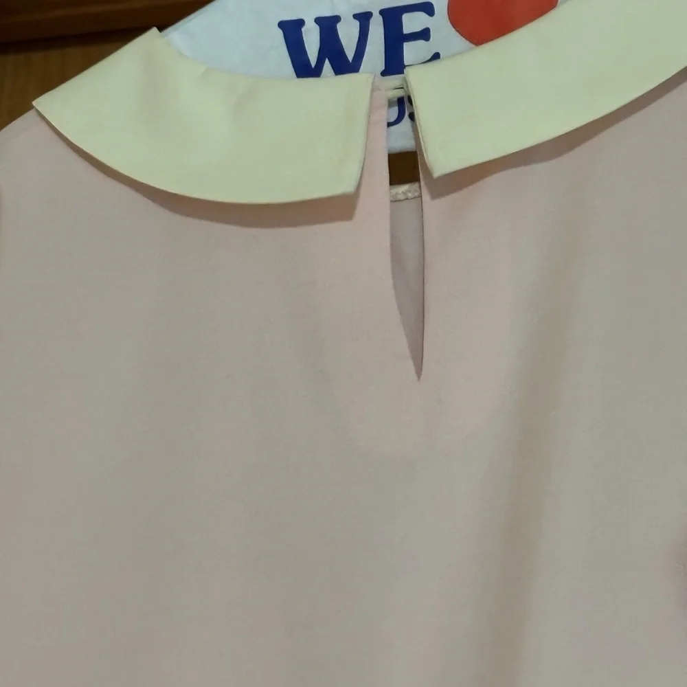 Preppy soft Pink Collared Shirt - Picture 7 of 9